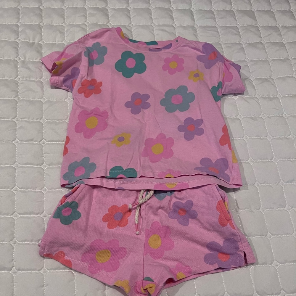 Zara matching set with flowers